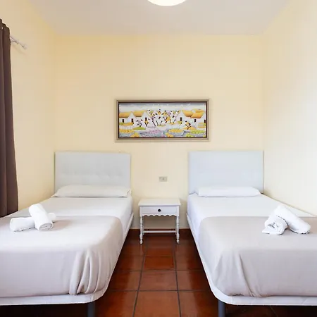 Casa de Férias Live Garachico Daute Con Terraza Y Piscina *